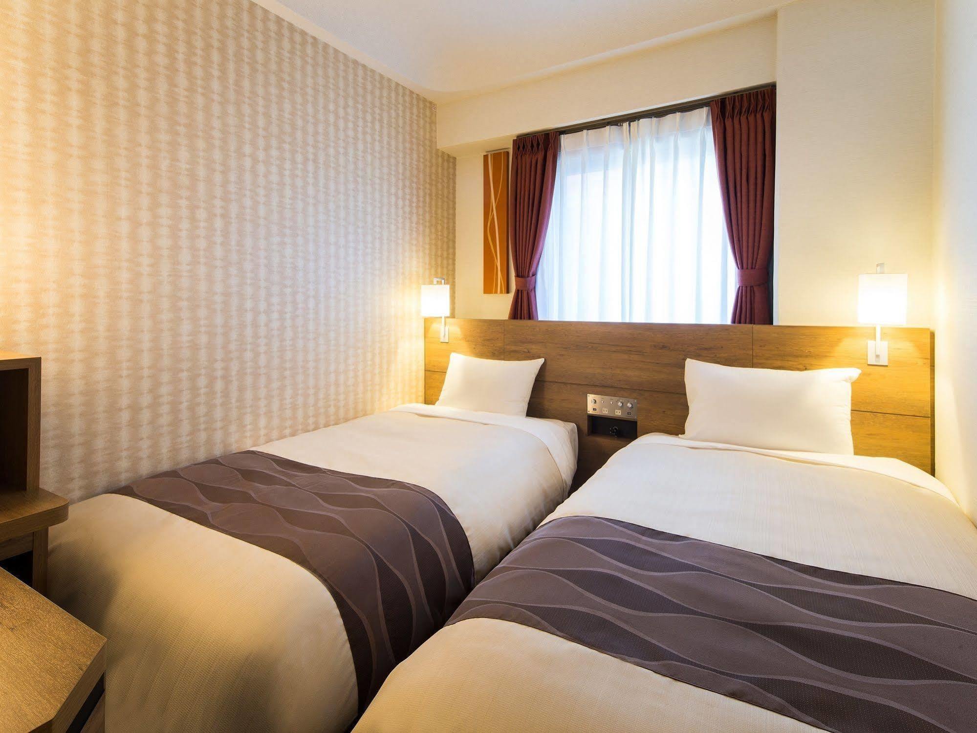 Osaka Umeda Os Hotel Ngoại thất bức ảnh